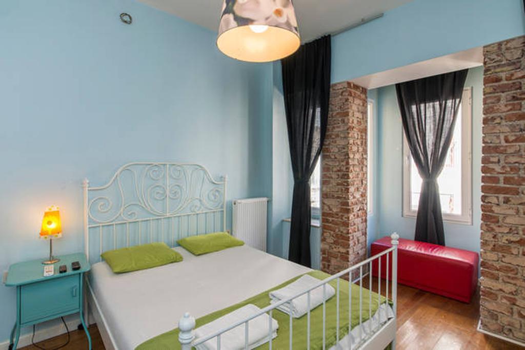 35 Tam Apart Istanbul Bagian luar foto