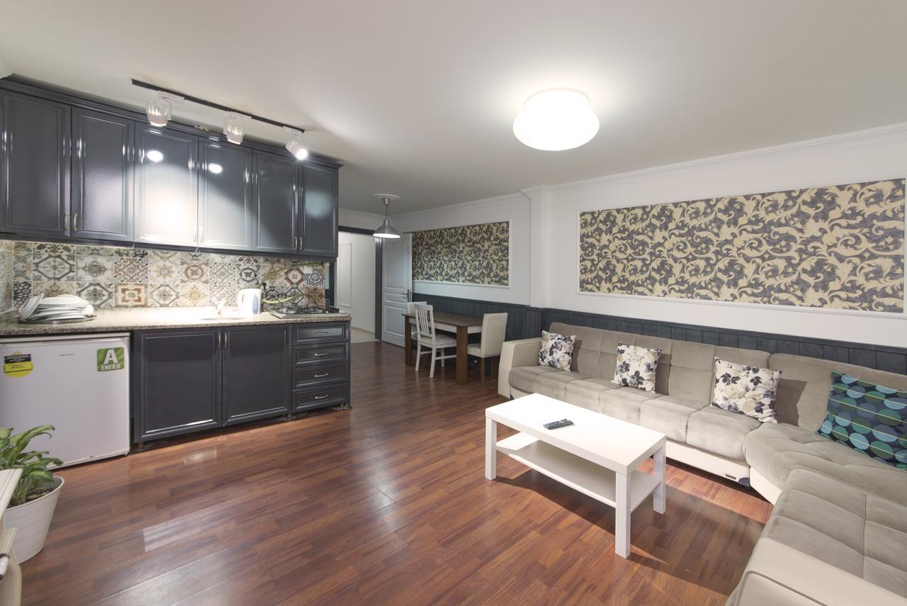 35 Tam Apart Istanbul Bagian luar foto